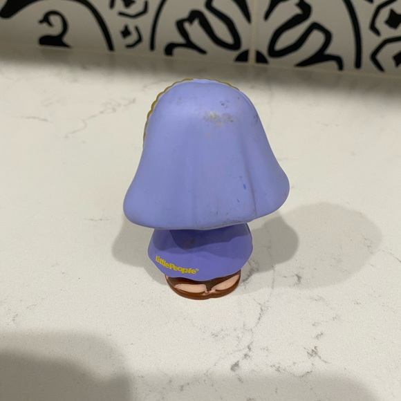 thumbnail image 2 of Fisher-Price Little People Nativity Wiseman Replacement Figure | Teal Robe Christmas Set 2 of 12